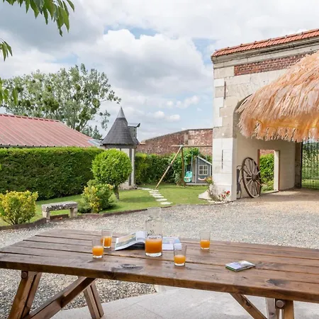 Дом отдыха Le Des Ecuries De Marquecy