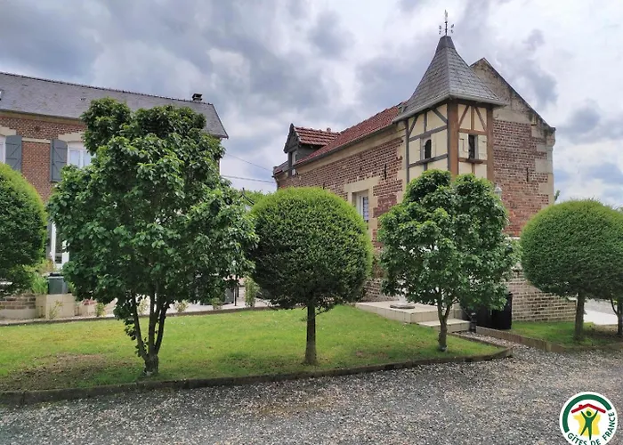 Le Des Ecuries De Marquecy בית נופש *