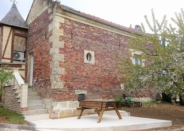 בית נופש Le Des Ecuries De Marquecy *